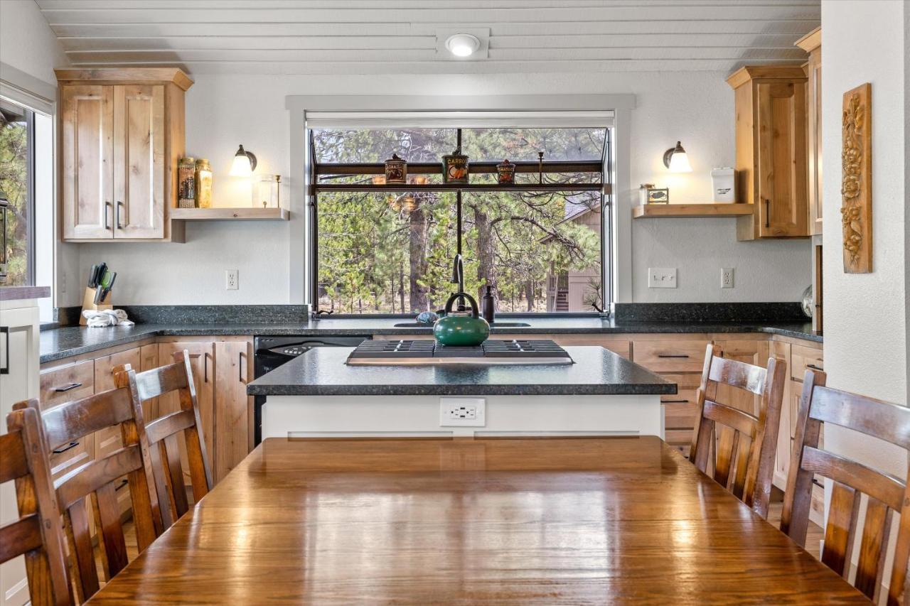 Great Kitchen, Ac, Sharc Access, Hot Tub, Bring Pet! Villa Sunriver Exterior photo
