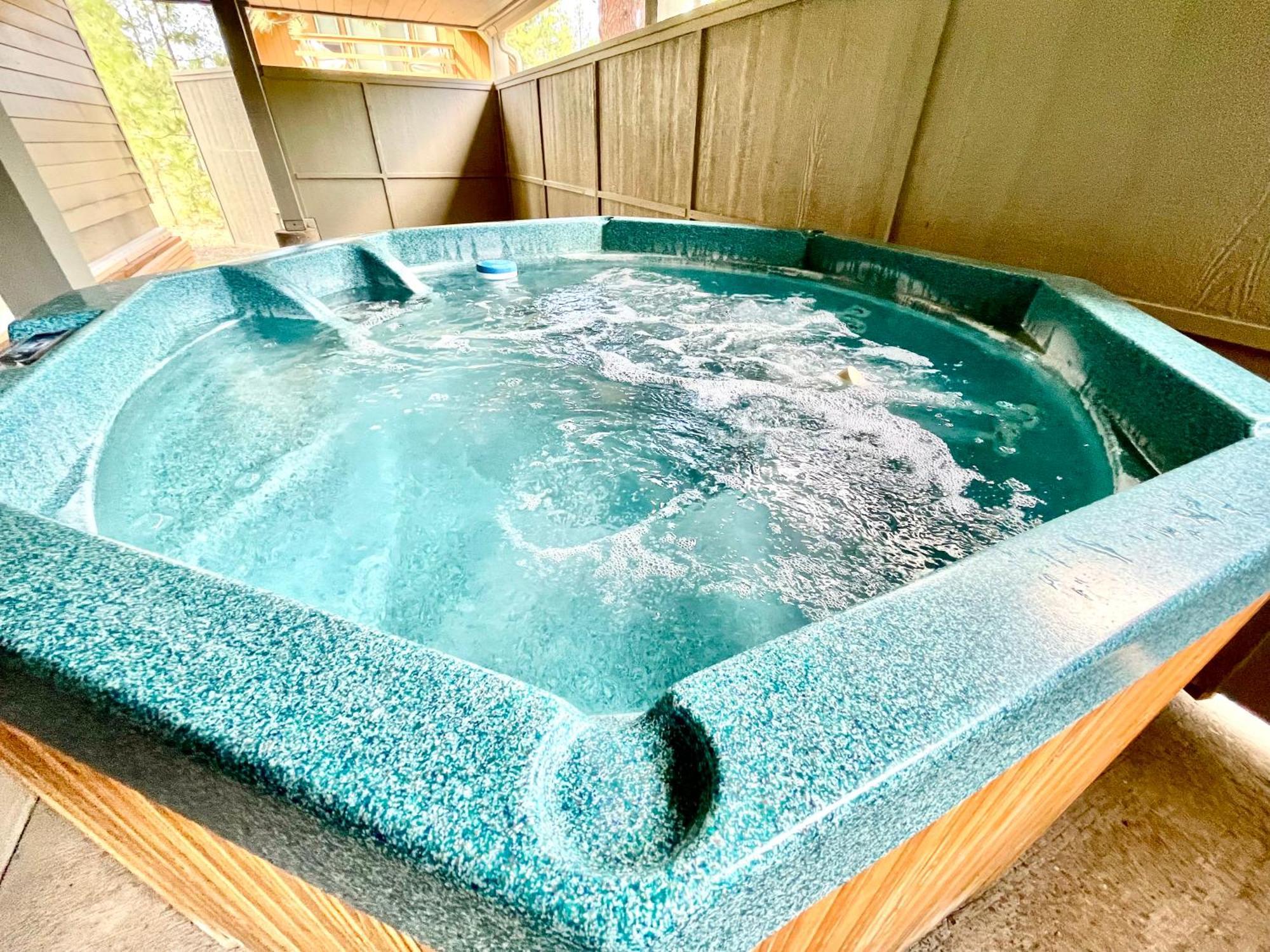 Great Kitchen, Ac, Sharc Access, Hot Tub, Bring Pet! Villa Sunriver Exterior photo